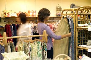 【2025年最新】生地がいいオリジナルTシャツの選び方とデザイン成功の秘訣